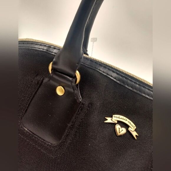 Victoria's Secret Makeup Bag Cosmetic Case Purse Handbag Bag New - Picture 2 of 16